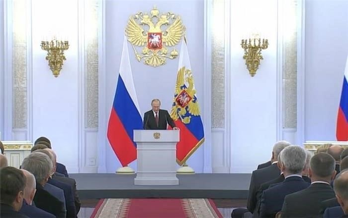 Доступ к равным возможностям продвижения по службе и карьерного роста в вооруженных силах